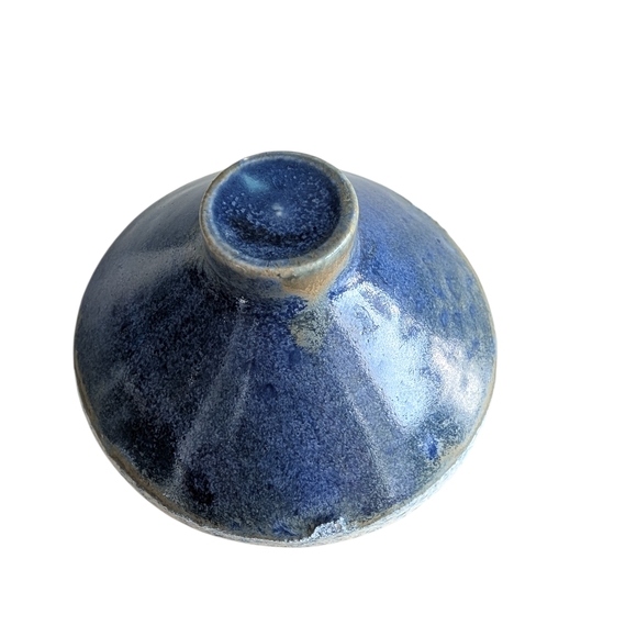 Vintage Mid-Century Modern Blue Art Pottery Vase / Candleholde/Ashtray - Picture 14 of 16